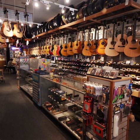 denver guitar stores.